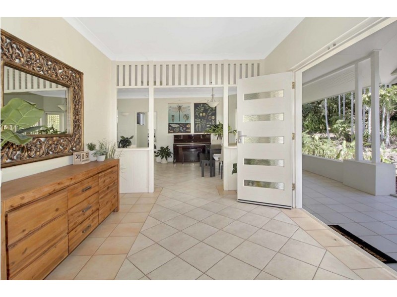 21-23 Robb Road, Redlynch QLD 4870