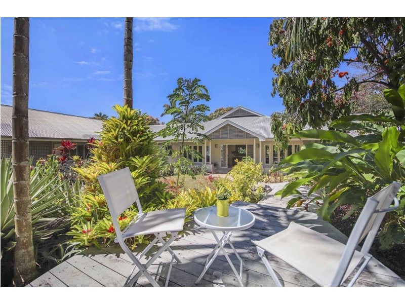 21-23 Robb Road, Redlynch QLD 4870