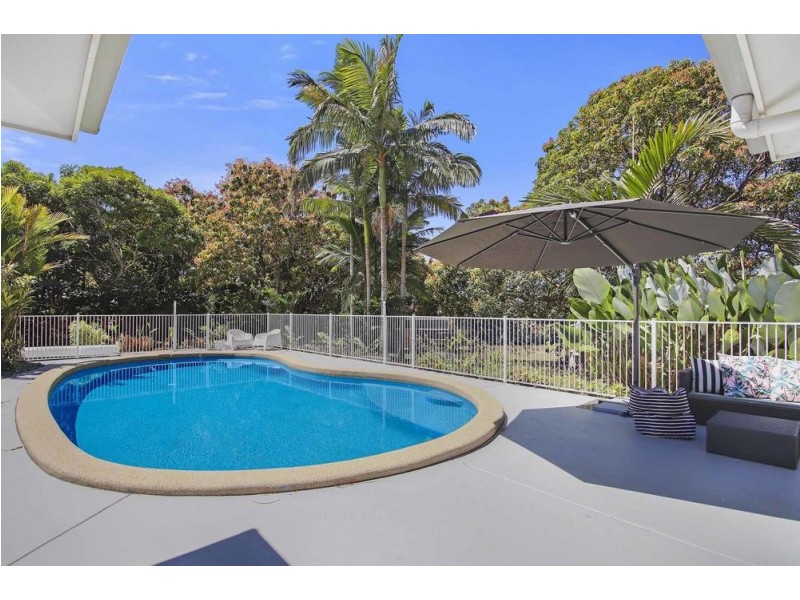 21-23 Robb Road, Redlynch QLD 4870