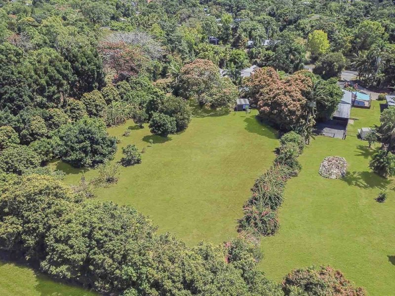 21-23 Robb Road, Redlynch QLD 4870