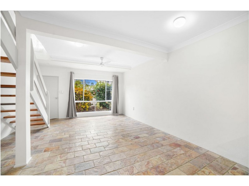 11/28-30 Fairweather Street, Yorkeys Knob QLD 4878