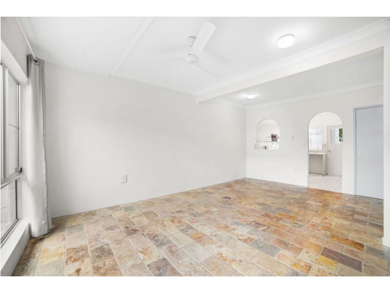 11/28-30 Fairweather Street, Yorkeys Knob QLD 4878