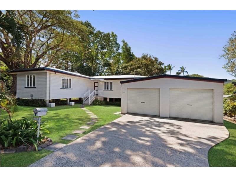 5 Crowley Close, Whitfield QLD 4870