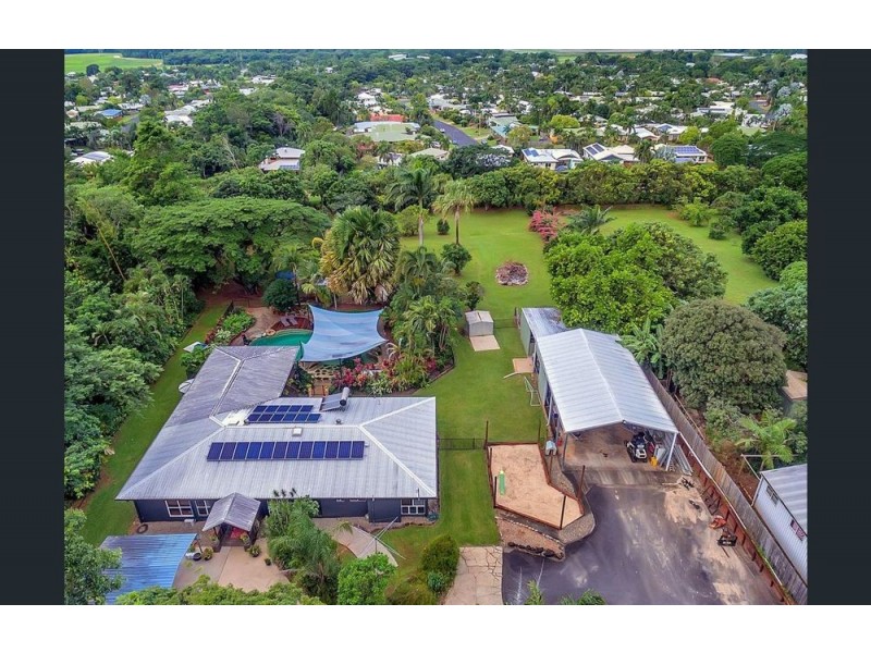 17-19 Robb Road, Redlynch QLD 4870