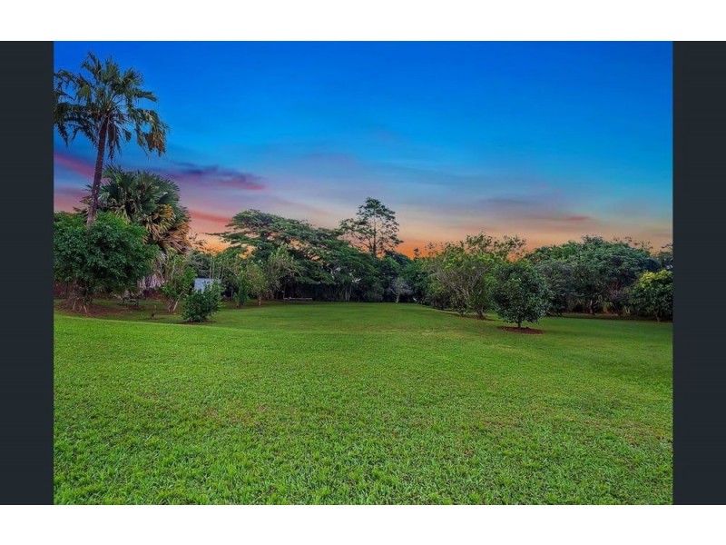17-19 Robb Road, Redlynch QLD 4870