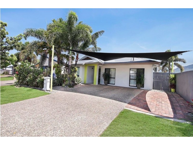 41 Norwood Crescent, Trinity Park QLD 4879