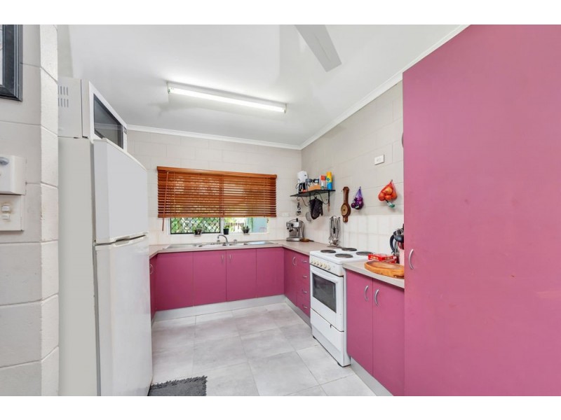 8 Coogee Close, Kewarra Beach QLD 4879