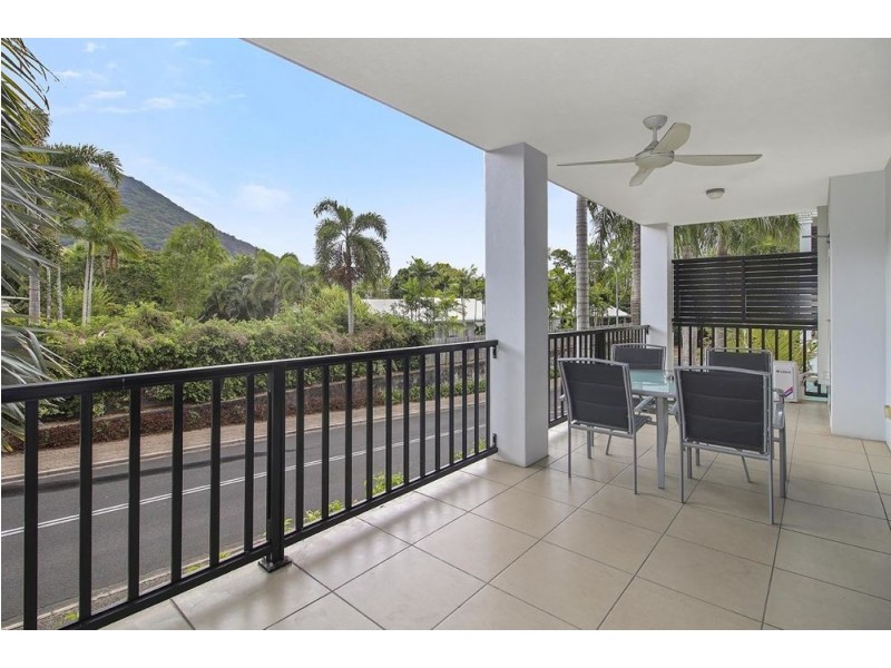 210/2 Oliva Street, Palm Cove QLD 4879