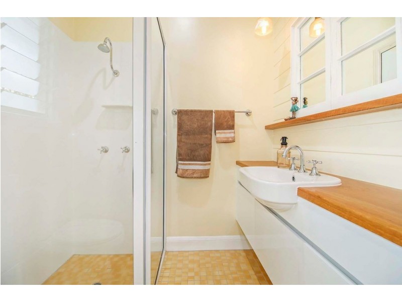 3 Carmen Street, Earlville QLD 4870