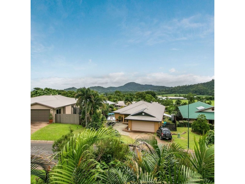 9 Pilosa Street, Redlynch QLD 4870