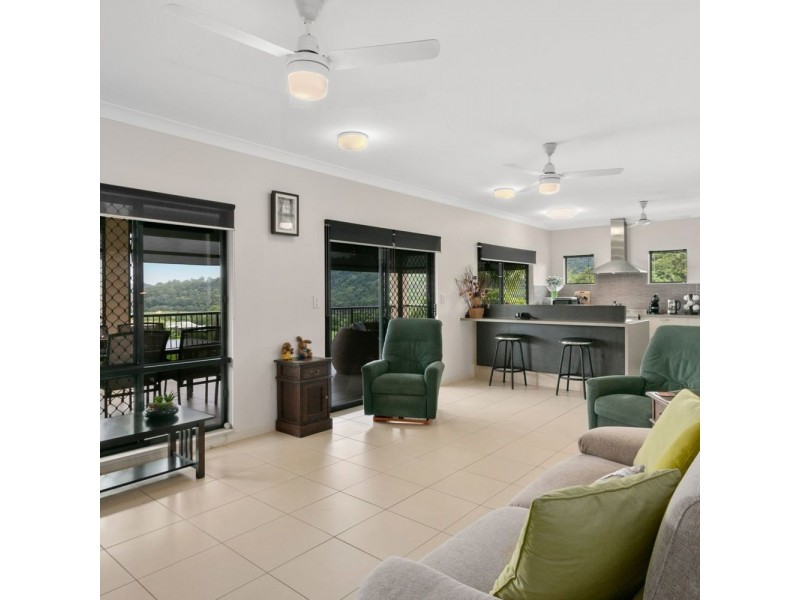 9 Pilosa Street, Redlynch QLD 4870