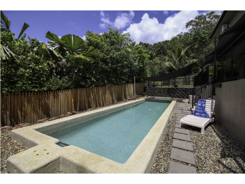 9 Pilosa Street, Redlynch QLD 4870