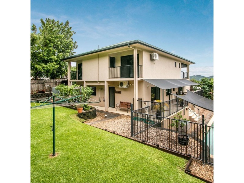 9 Pilosa Street, Redlynch QLD 4870