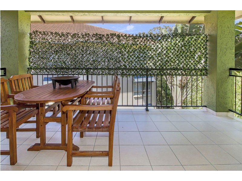 1625/2 Greenslopes Street, Cairns North QLD 4870