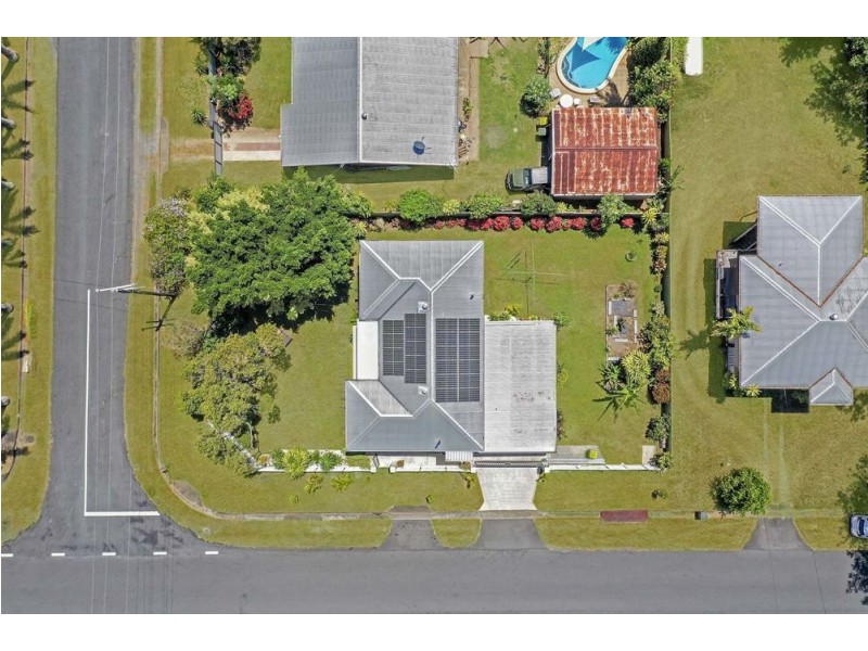 18 Hodel Street, Whitfield QLD 4870