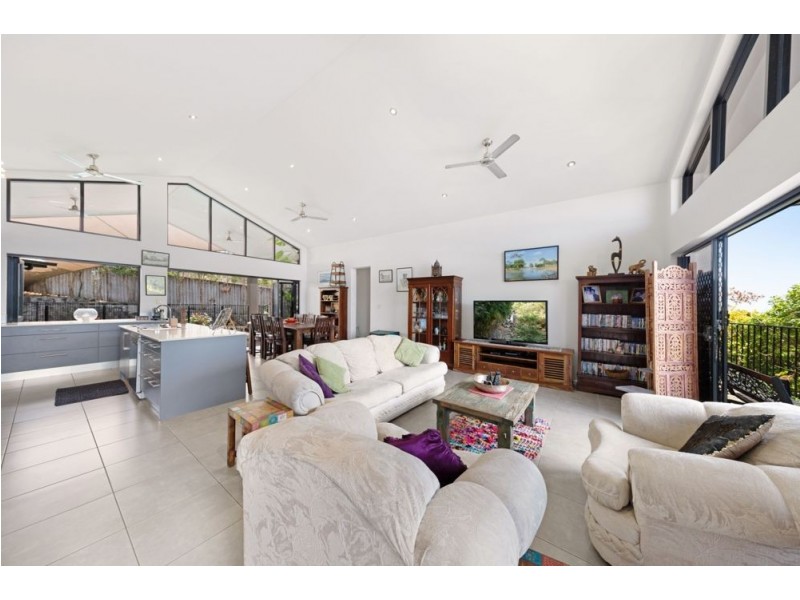 48 Pepperwood Street, Redlynch QLD 4870