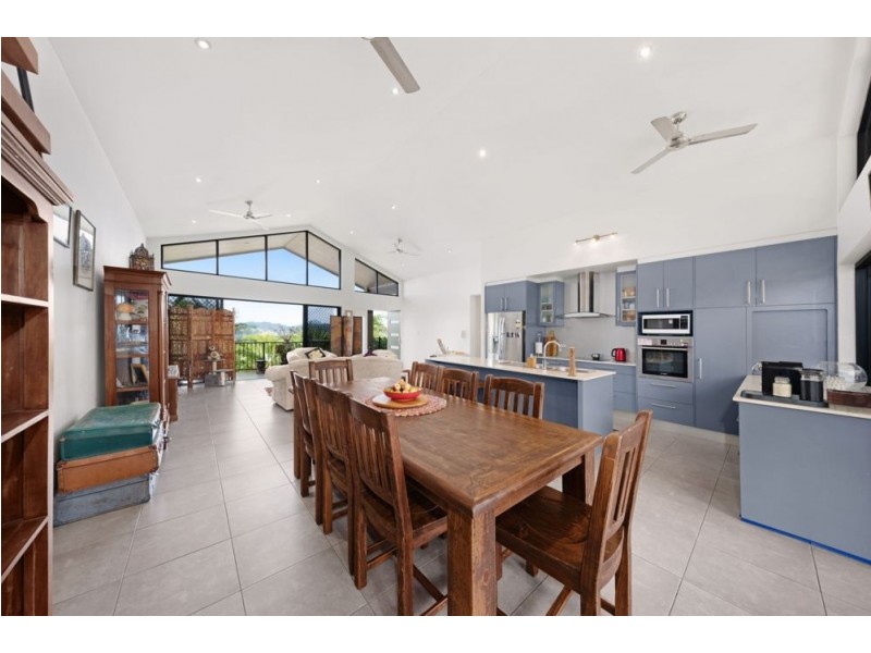 48 Pepperwood Street, Redlynch QLD 4870