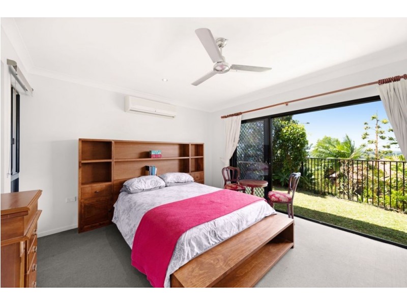 48 Pepperwood Street, Redlynch QLD 4870