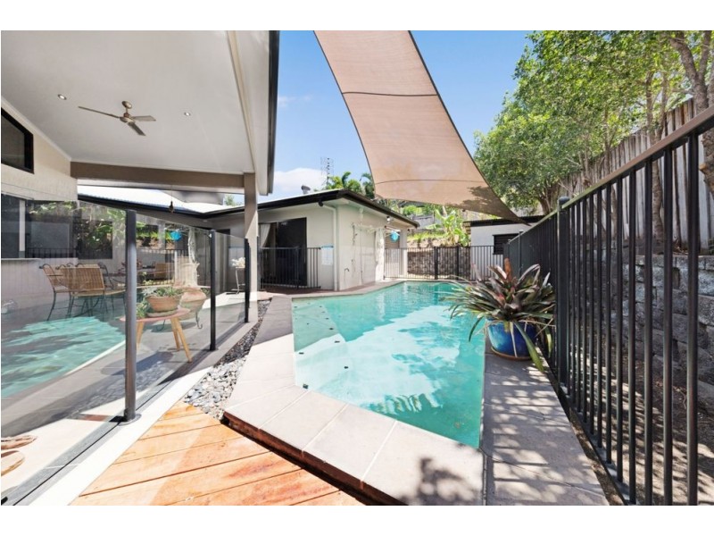 48 Pepperwood Street, Redlynch QLD 4870