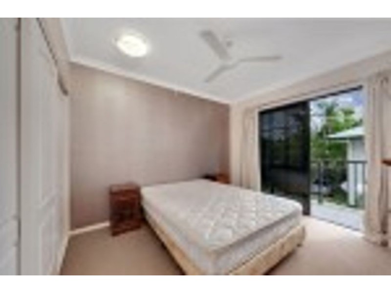 4/193 Kamerunga Road, Freshwater QLD 4870