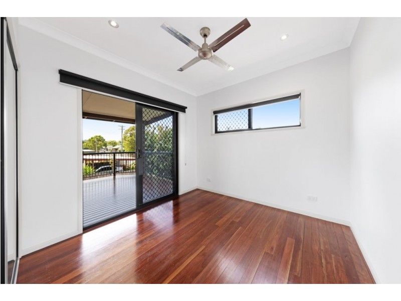 1/7 Tenni Street, Redlynch QLD 4870