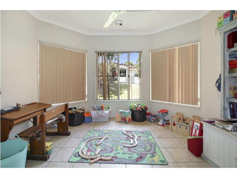 11 Everglade Rise, Brinsmead QLD 4870