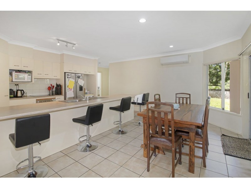 11 Everglade Rise, Brinsmead QLD 4870