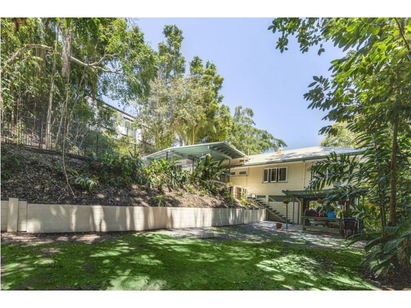 44 Walsh Street, Edge Hill QLD 4870