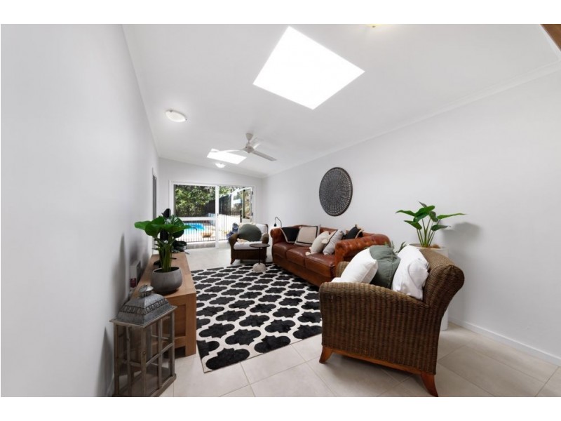 44 Walsh Street, Edge Hill QLD 4870