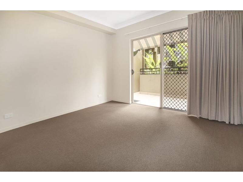 1211/12 Gregory Street, Westcourt QLD 4870