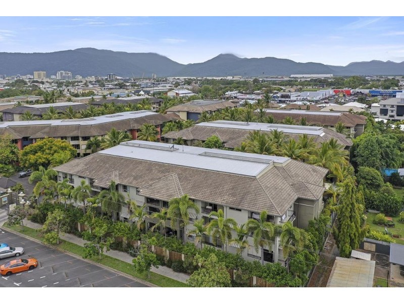 1211/12 Gregory Street, Westcourt QLD 4870