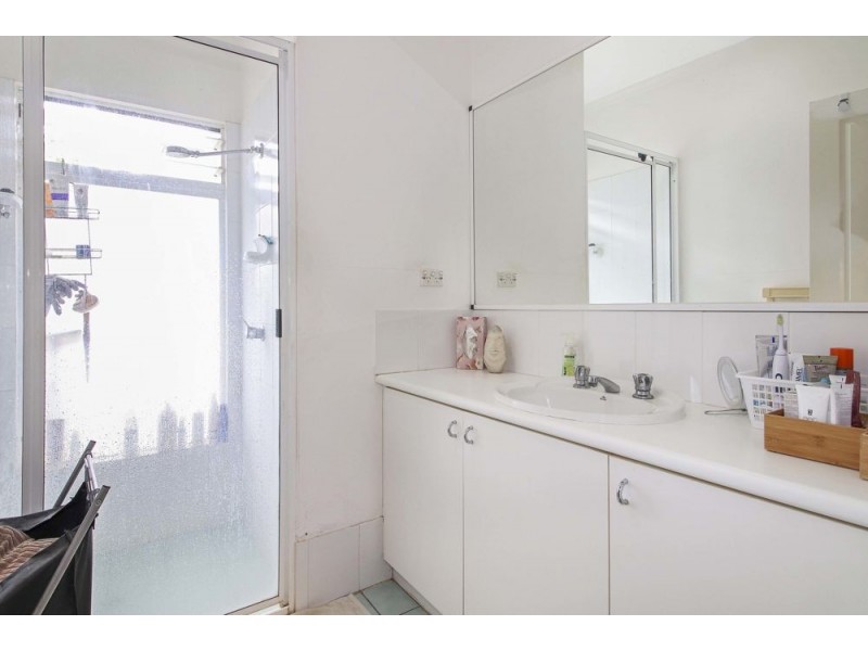 14 Rainy Mountain Place, Smithfield QLD 4878