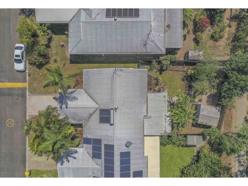 Villa 2/2-6 Lake Placid Road, Caravonica QLD 4878