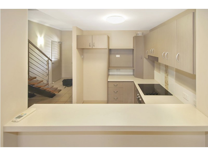 228/53-57 Clifton Road, Clifton Beach QLD 4879