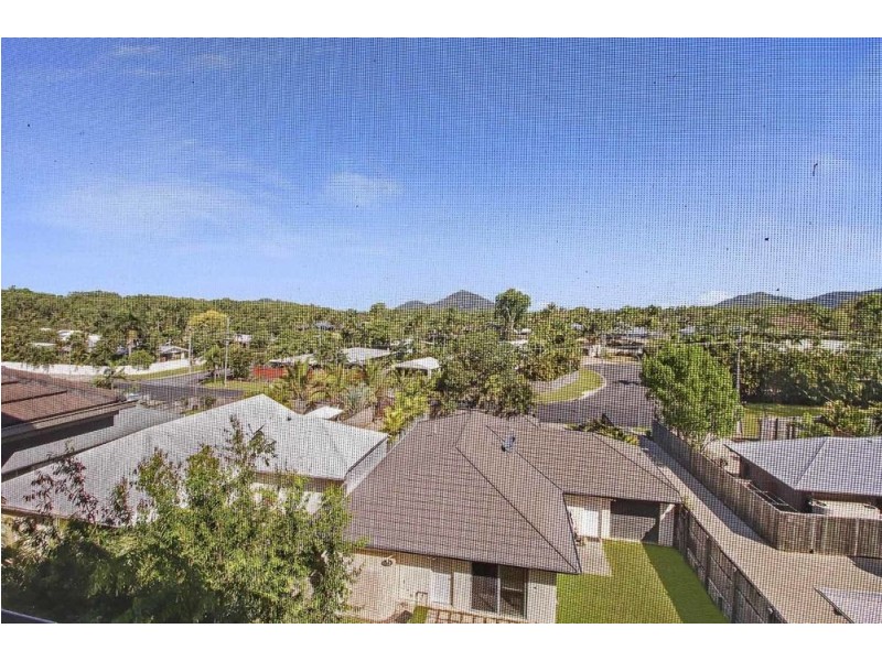 228/53-57 Clifton Road, Clifton Beach QLD 4879