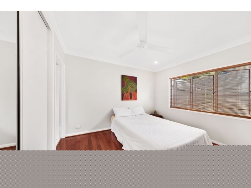 1/4 Vallely Street, Freshwater QLD 4870