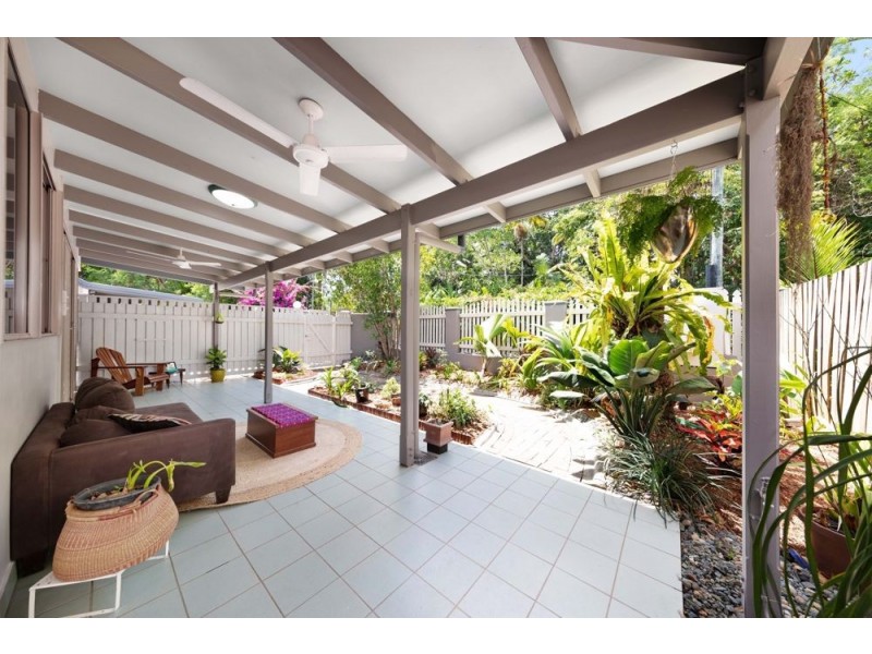 1/4 Vallely Street, Freshwater QLD 4870