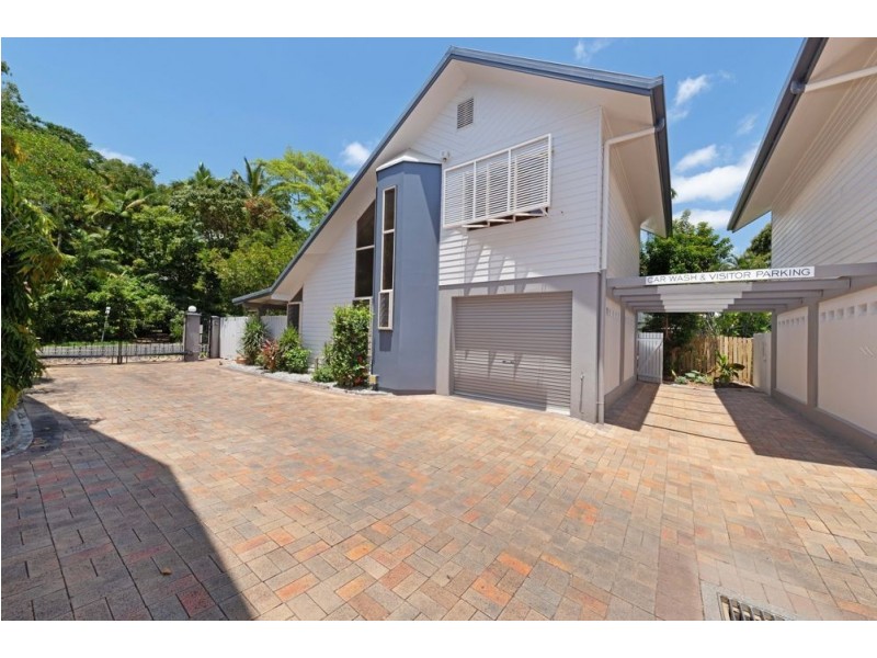 1/4 Vallely Street, Freshwater QLD 4870