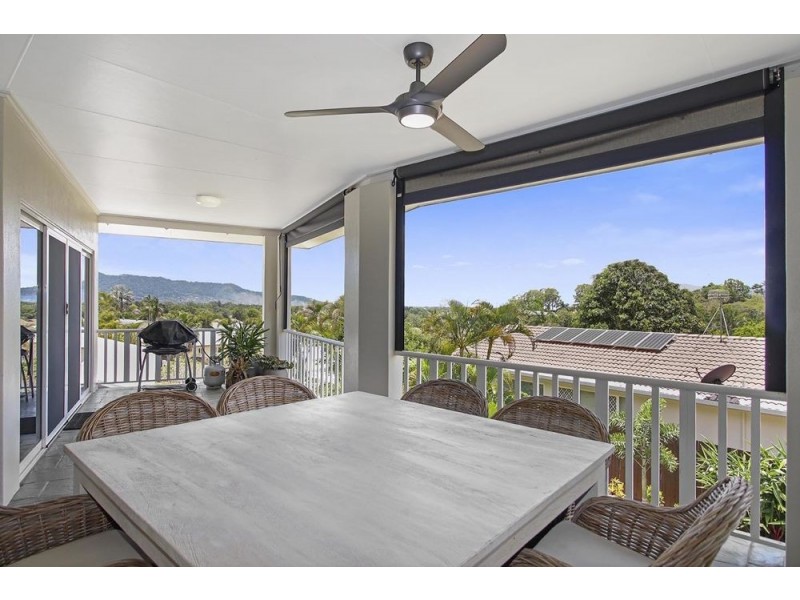 3 Woodmont Place, Mooroobool QLD 4870