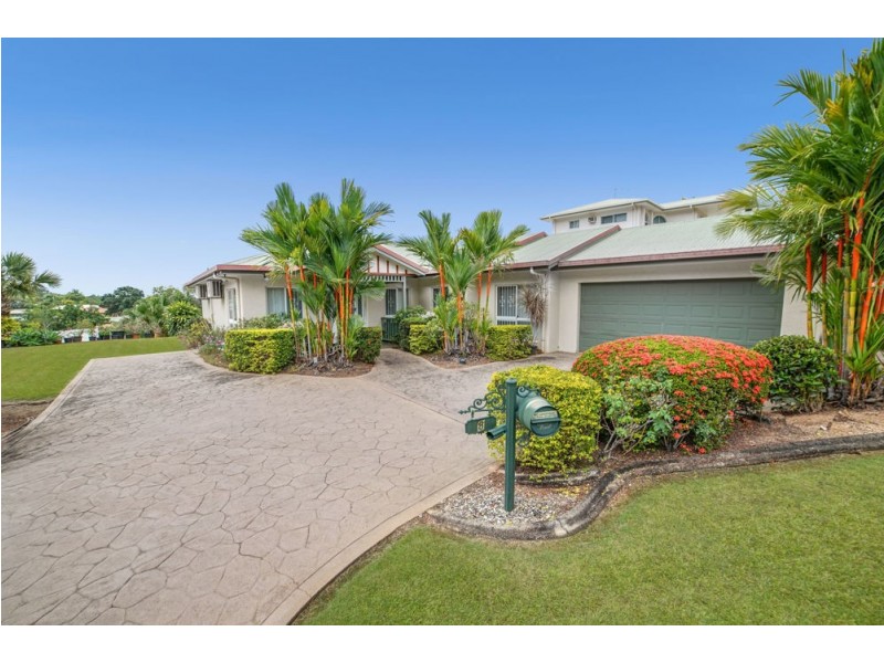 8 Himalaya  Close, Mount Sheridan QLD 4868