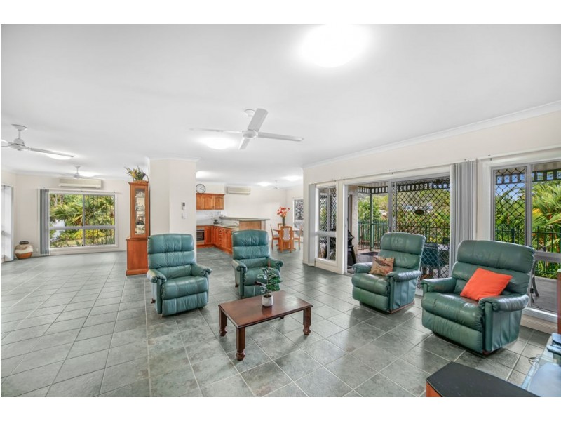 8 Himalaya  Close, Mount Sheridan QLD 4868