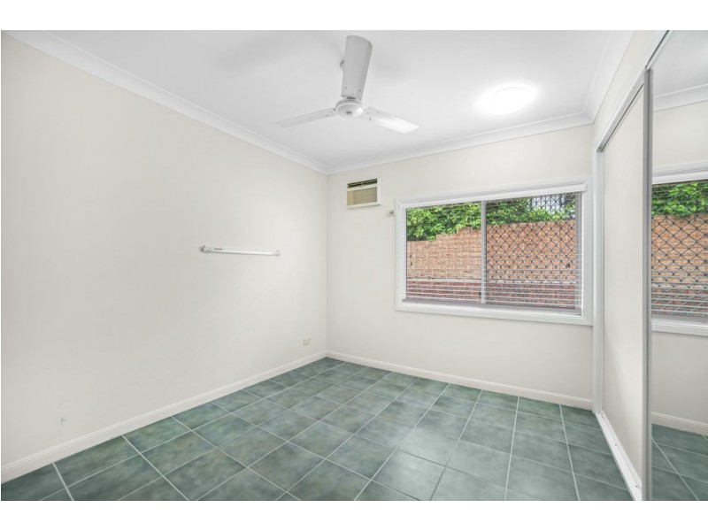 8 Himalaya  Close, Mount Sheridan QLD 4868