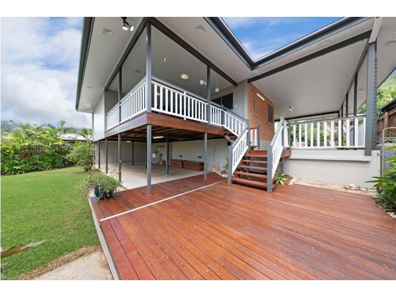 12 McKinlay Street, Whitfield QLD 4870