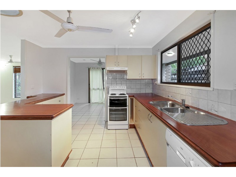 17 Paluma Street, Mount Sheridan QLD 4868
