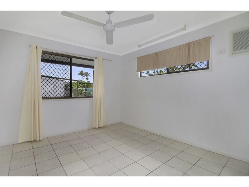 17 Paluma Street, Mount Sheridan QLD 4868