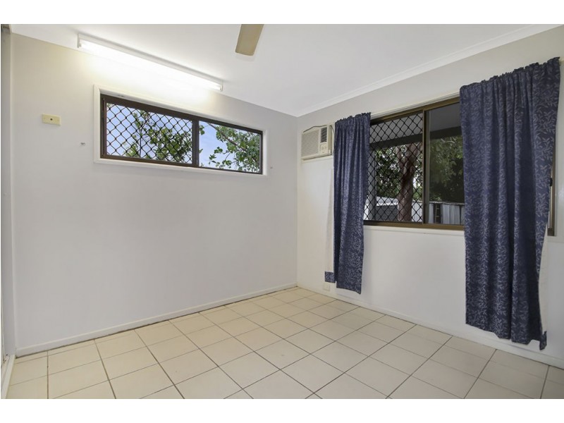 17 Paluma Street, Mount Sheridan QLD 4868