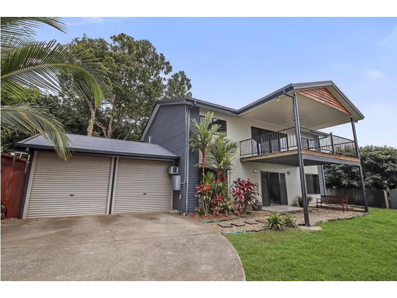 87 Daphne Drive, Redlynch QLD 4870