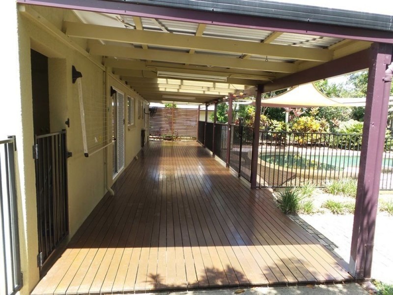 61 Shaws Road, Redlynch QLD 4870