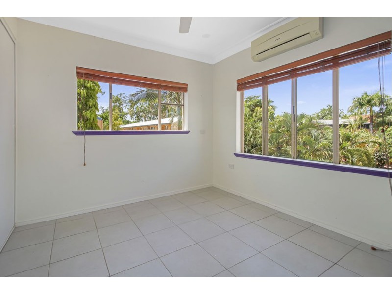 16/2 Chester Court, Manunda QLD 4870
