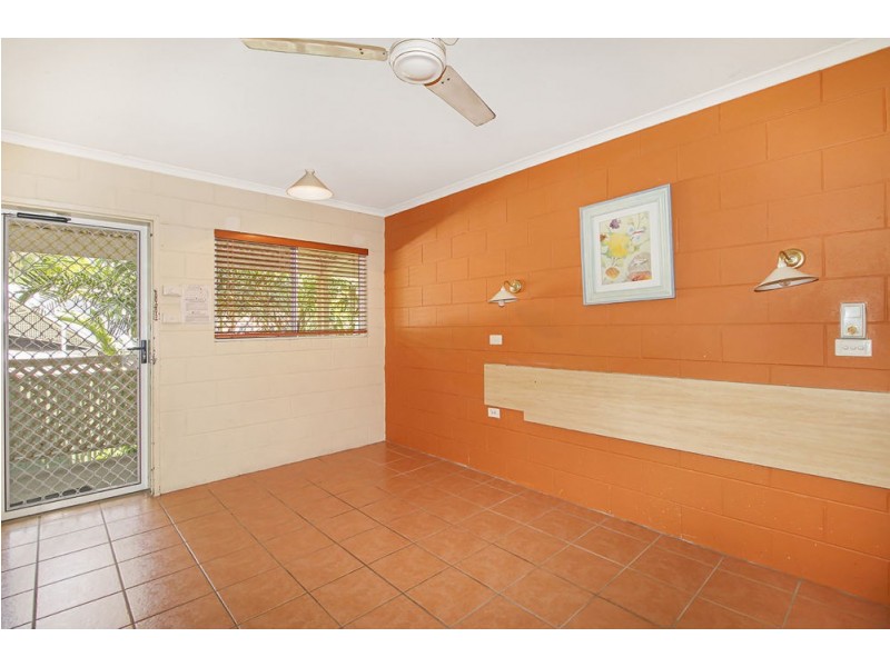 330/1-21 Anderson Road, Woree QLD 4868